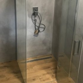 betonová stěrka do sprchy do sprchovacího koutu