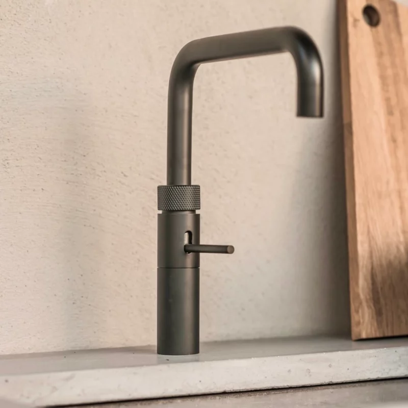 betonova sterka na fasadu na terasu do venkovní kuchyně