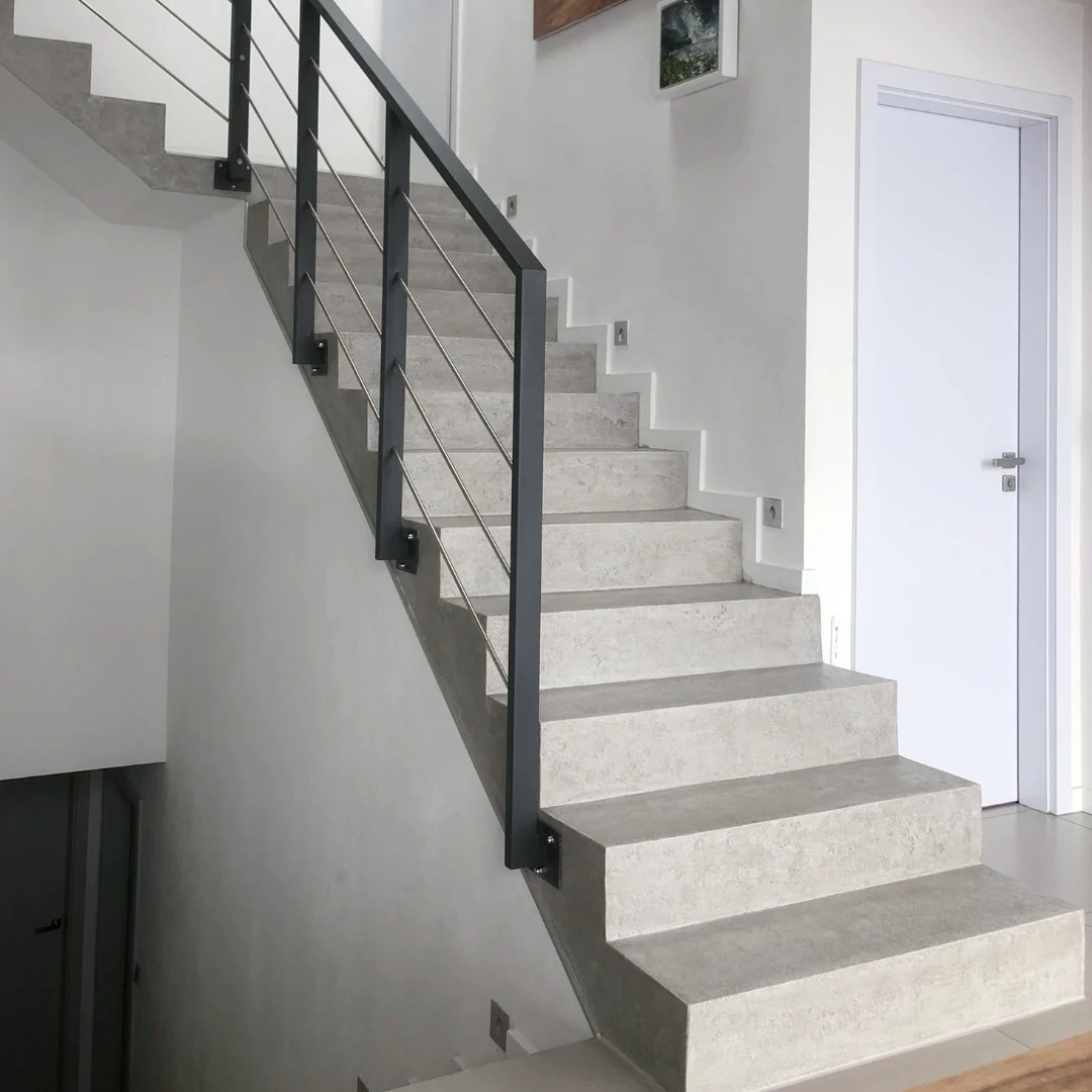 betonova sterka na schody