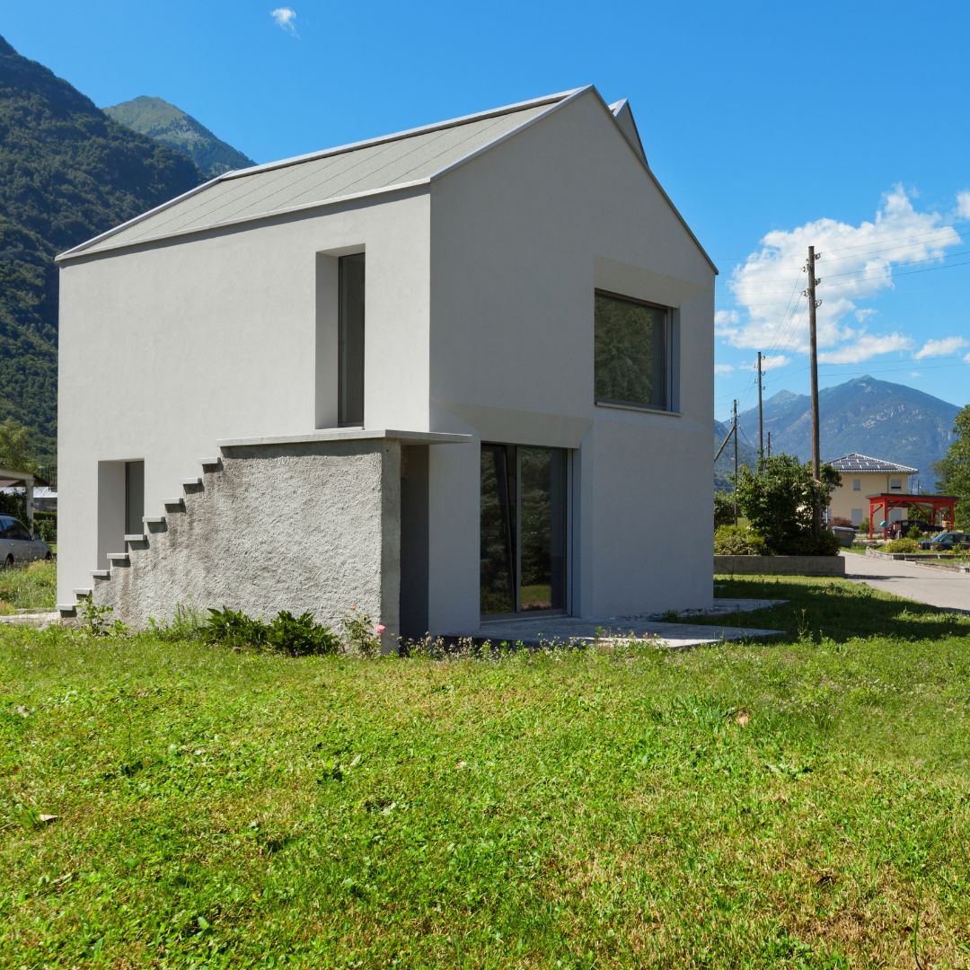 Zeteplení tiny house PUR desky s hladkou fasádní omítkou